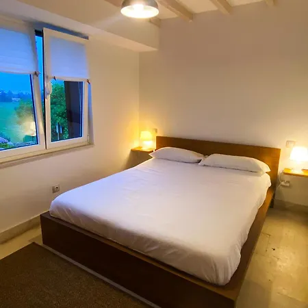 En Duyos, Mar Y Montana * كارافيا