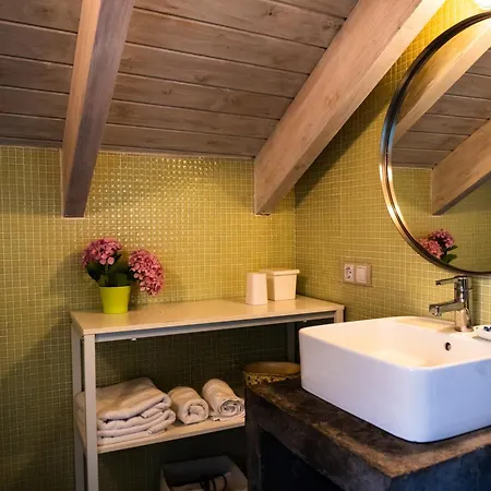 En Duyos, Mar Y Montana