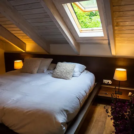 En Duyos, Mar Y Montana كارافيا