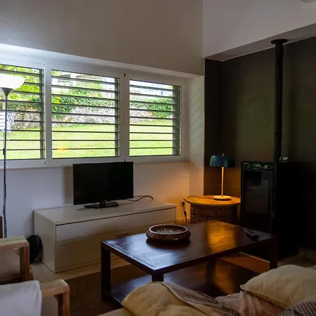 En Duyos, Mar Y Montana بيت للعطل