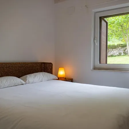 En Duyos, Mar Y Montana بيت للعطل كارافيا